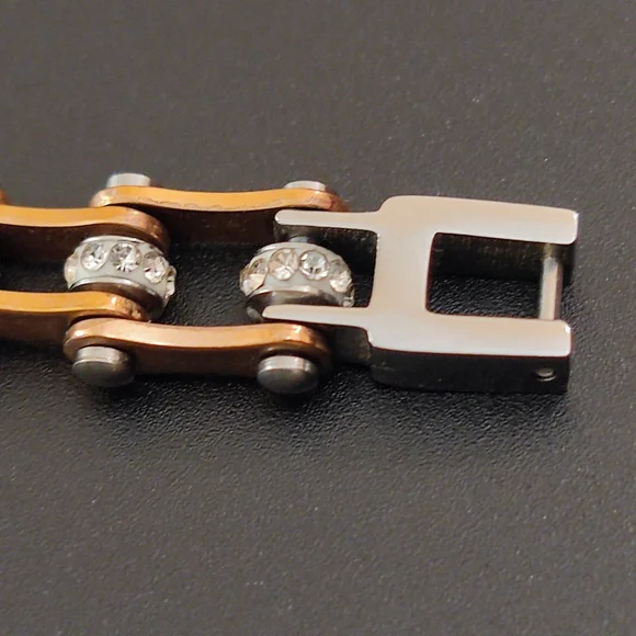 NEW! Bracelet - Picture 5 of 11